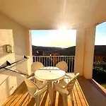 Vue Domaine Les Restanques * Grimaud