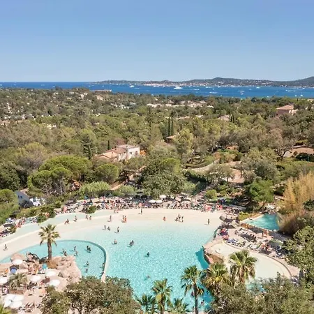 Vue Domaine Les Restanques شقة *