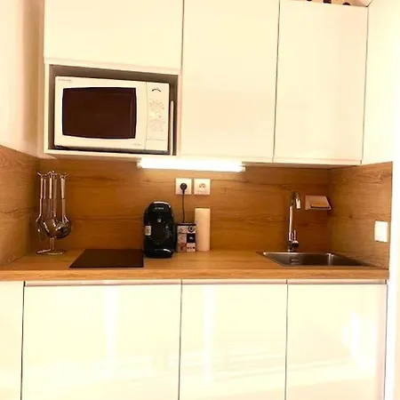Appartement Vue Mer Et Saint-Tropez - Domaine Les Restanques A Grimaud شقة غريمو